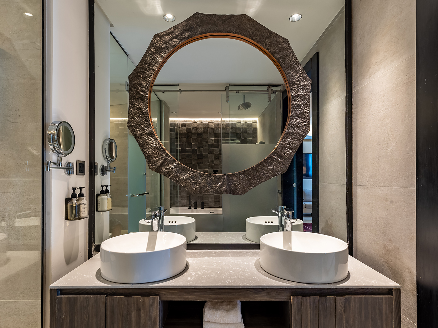 Tribe Hotel Empire Suite R 07