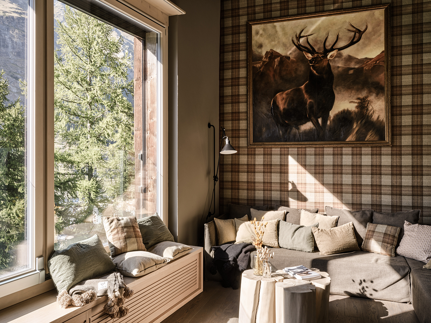 Cervo Mountain Resort Huntsman Triple Suite R 01