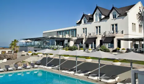 G 10 Farol Hotel