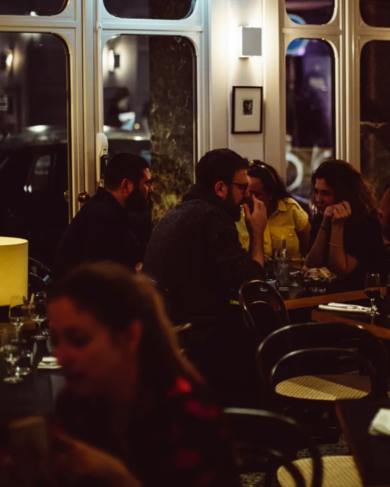 10 Destination Paris Le Pigalle Bar