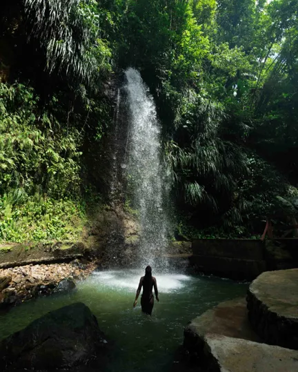 18 Islands To Escape