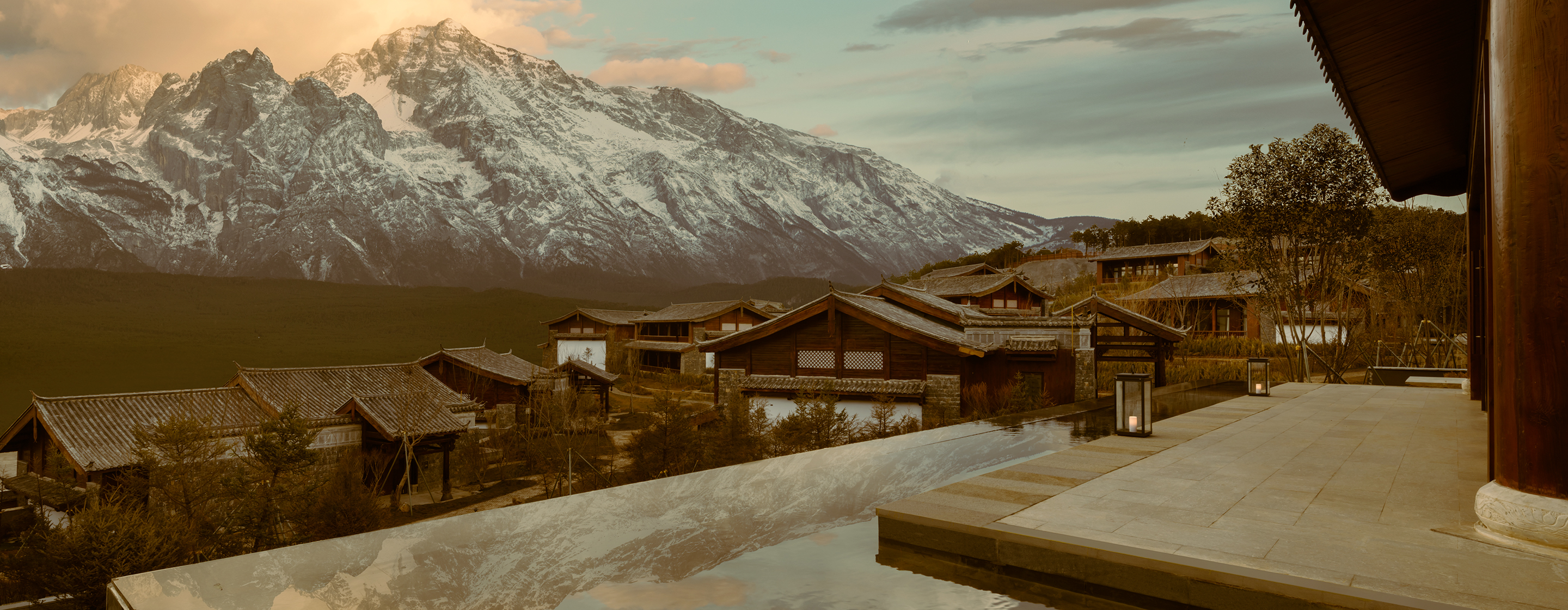 S Jinmao Pureal Mountain Lijiang China