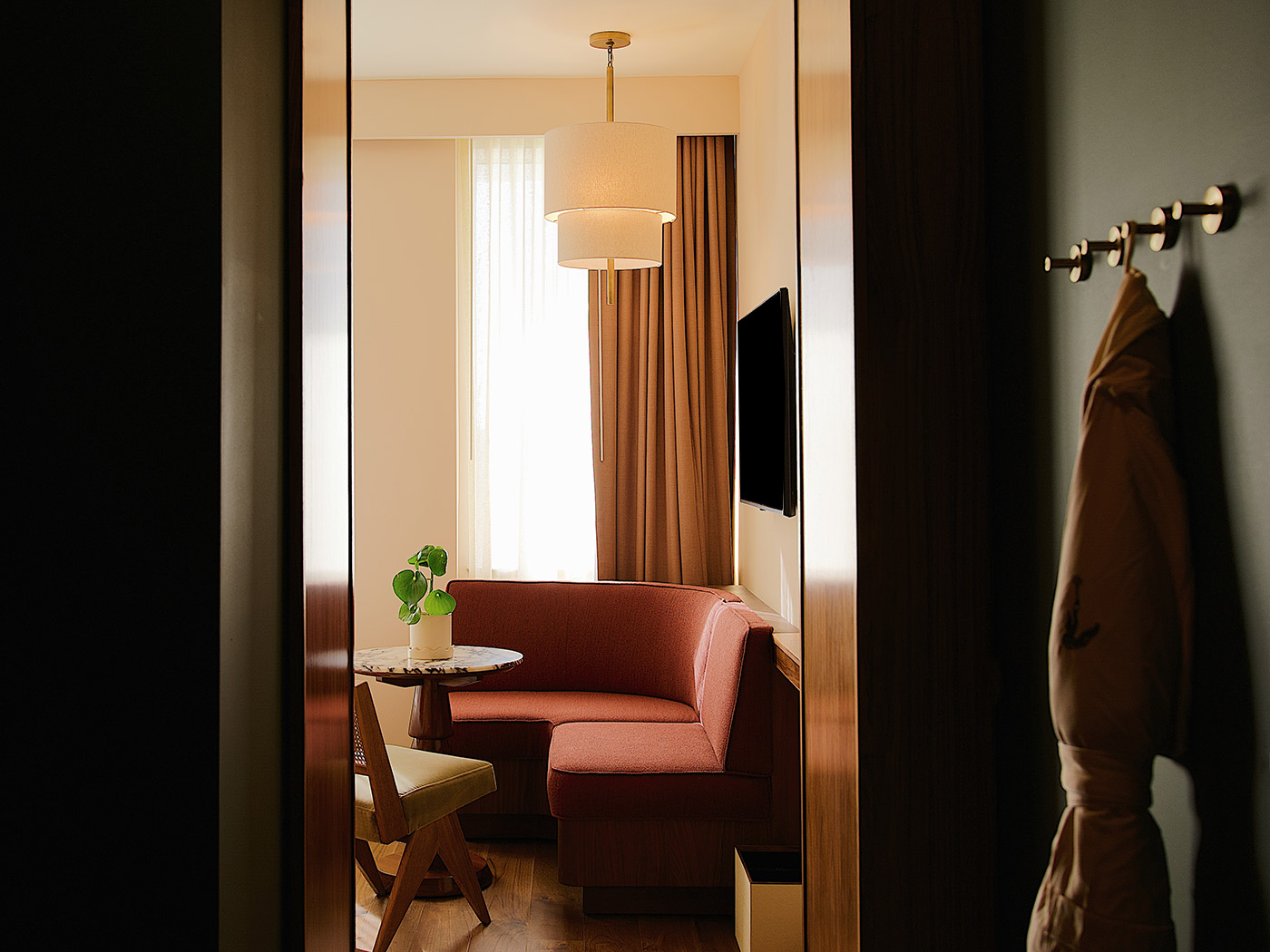 Municipal Grand King ADA R 04