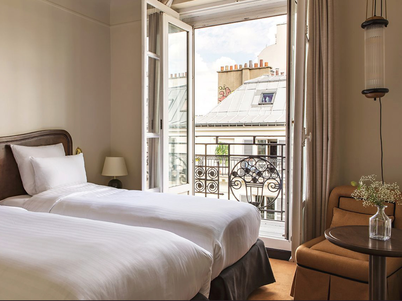 Hotel Rochechouart Classic Twin R 01