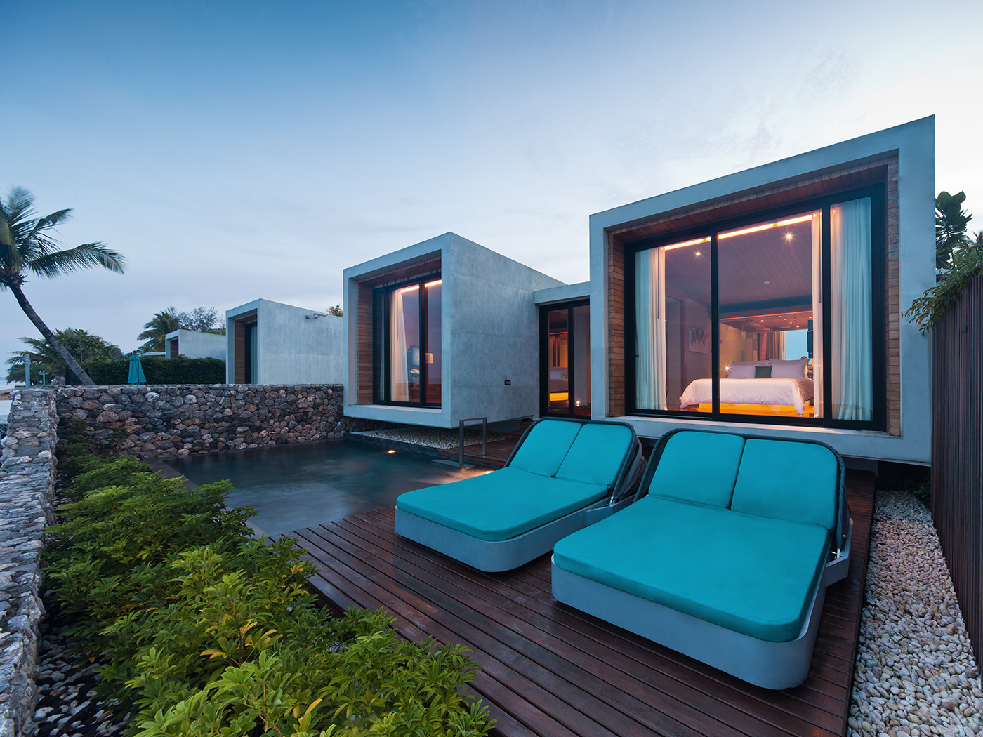 Casa De La Flora Beachfront Grand Pool Villa R 01