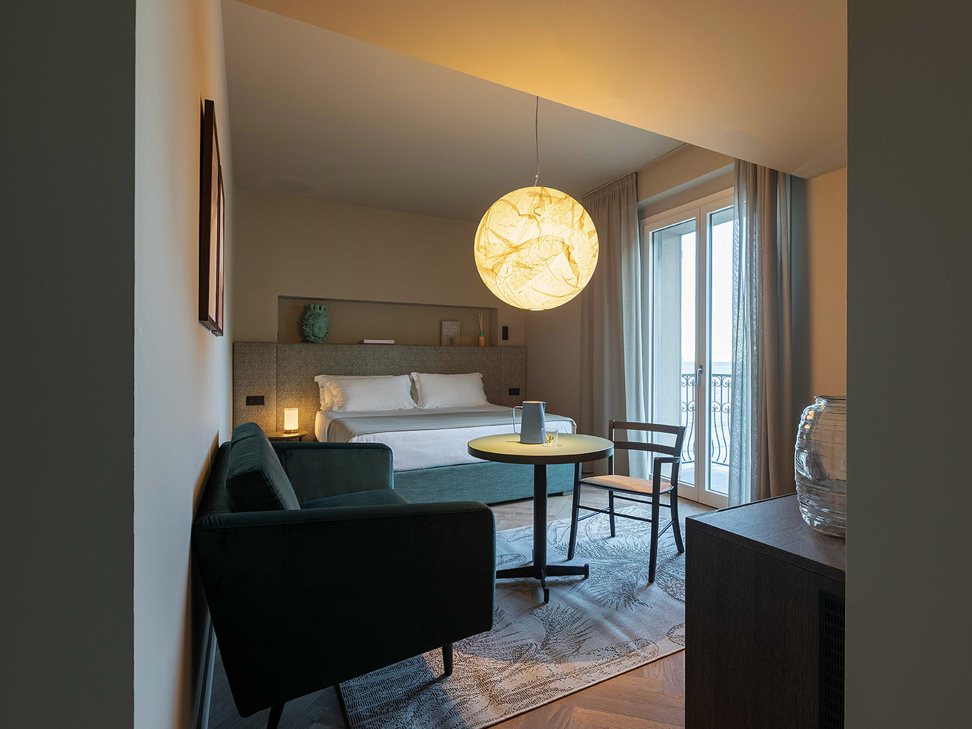 Hotel Windsor Double Room Balcony Side Sea View R 02