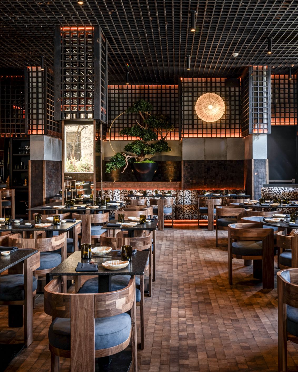 Hotel St Paul Theme Box 01 Food And Drink