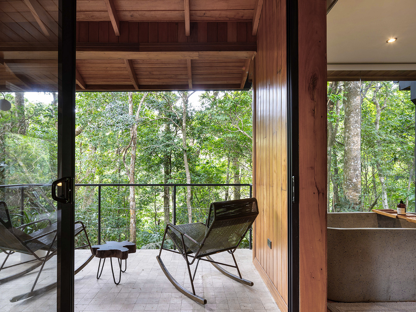 Hotel Belmar Cloud Forest Studio Connecting R 05