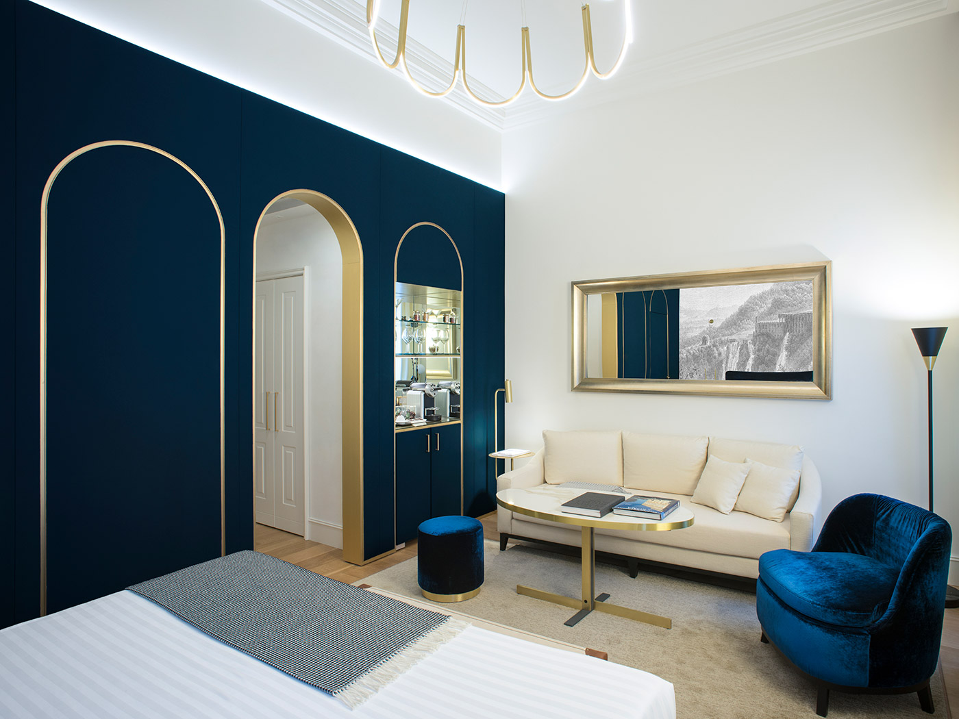 Elizabeth Unique Hotel Junior Suite V2 R 02 (1)