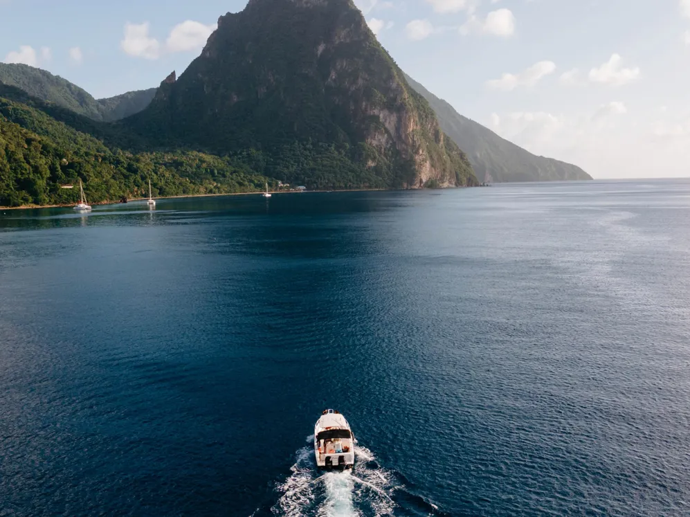 01 Islands To Escape