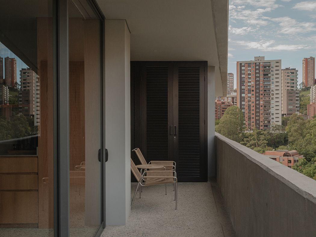 Wake Medellin 2 Bedroom Residence R 09