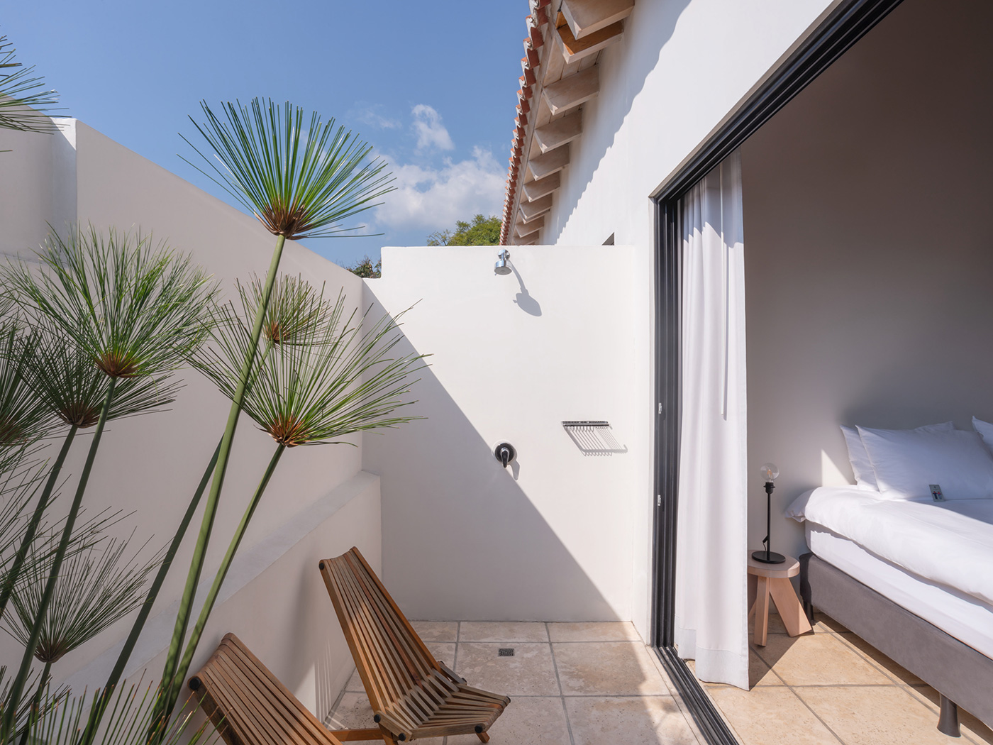 Good Hotel Antigua Patio Room R 03