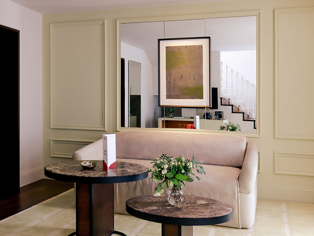 Hospes Puerta Alcala Junior Suite R 01
