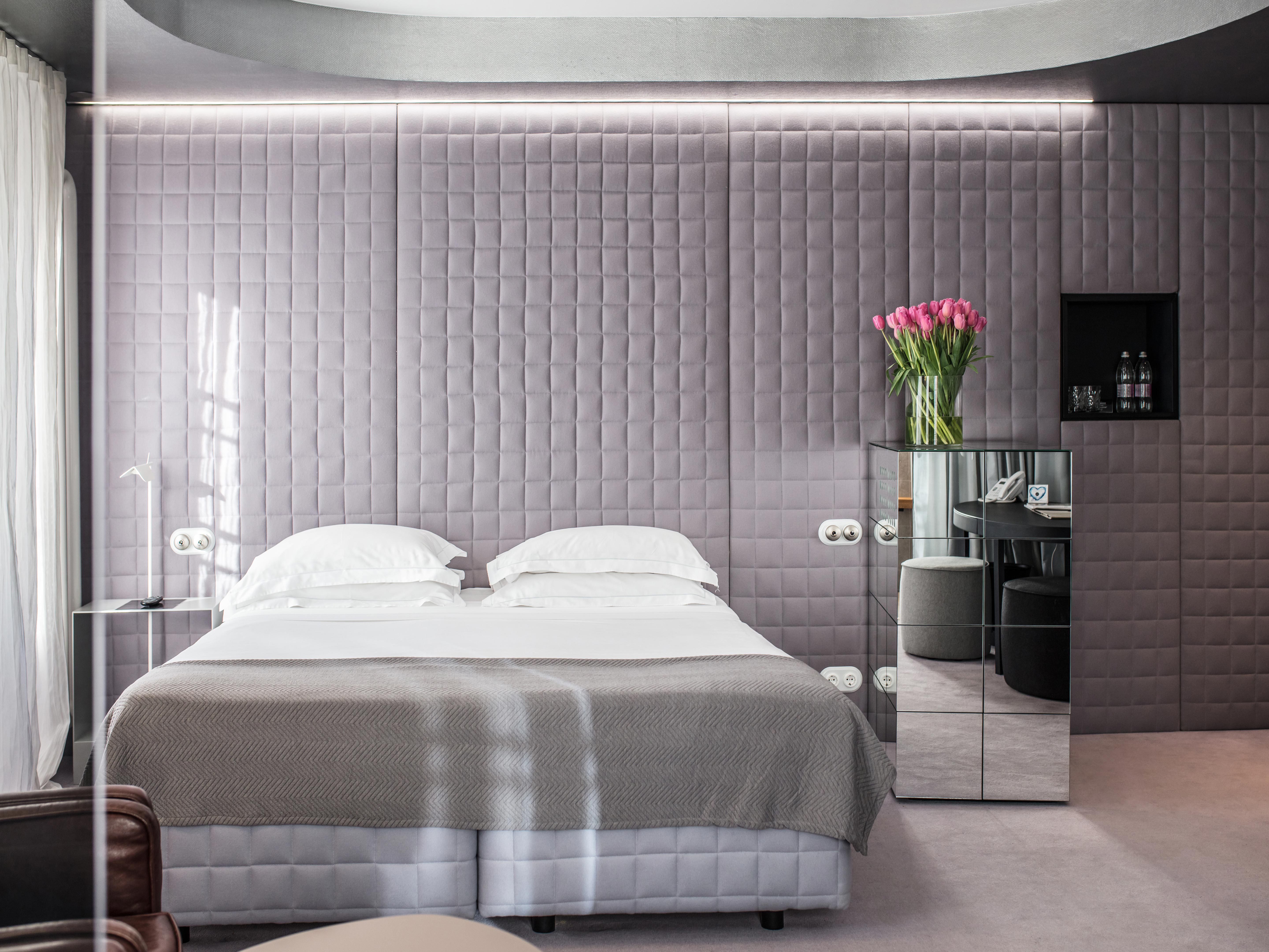 River Front, Vander Urbani Resort