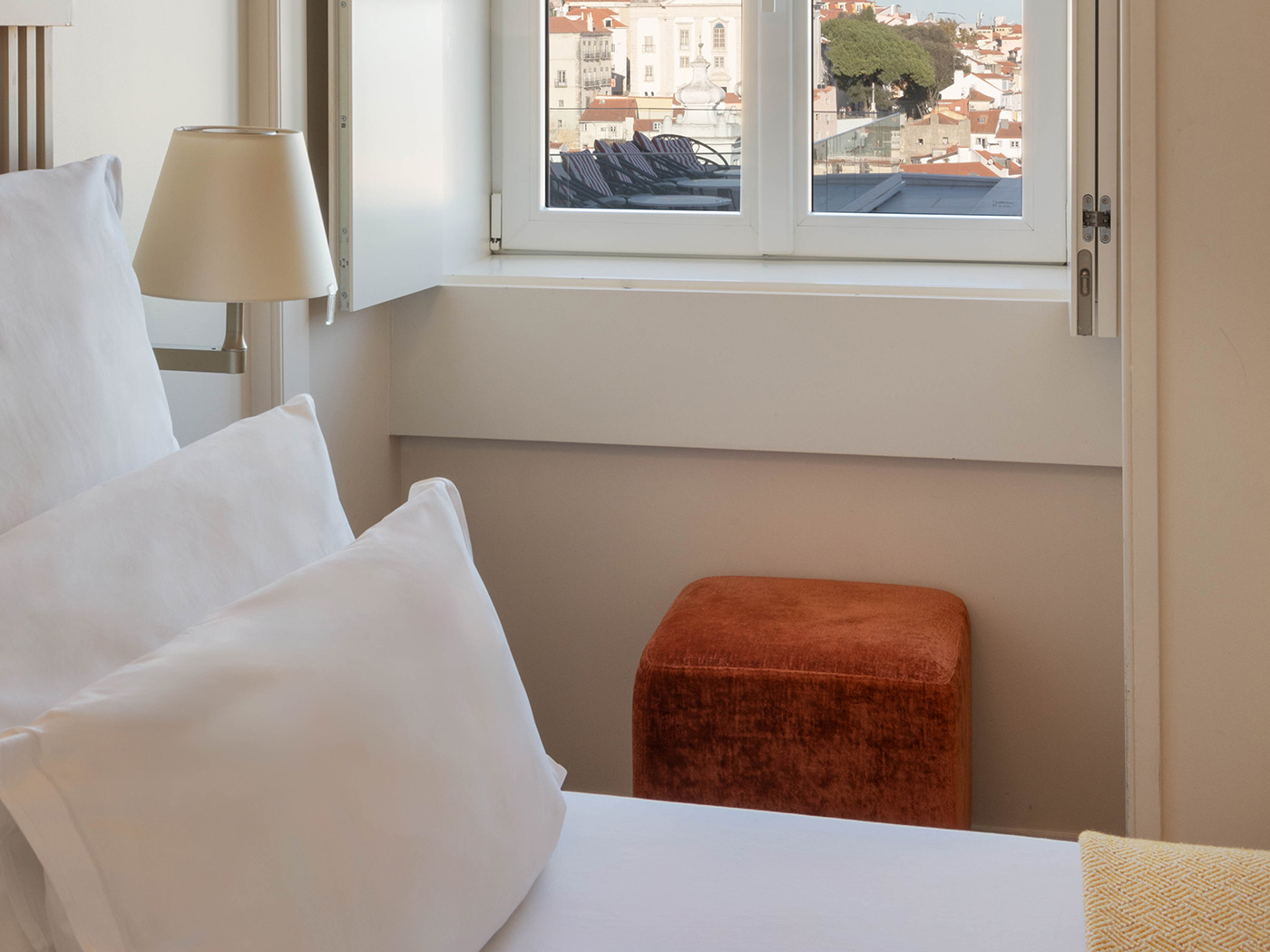 Memmo Alfama Alfama Room R 02