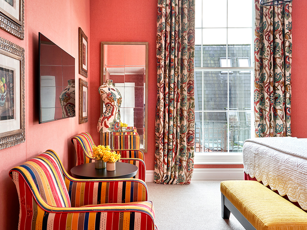 Dorset Square Deluxe King Room V2 R 02 (1)