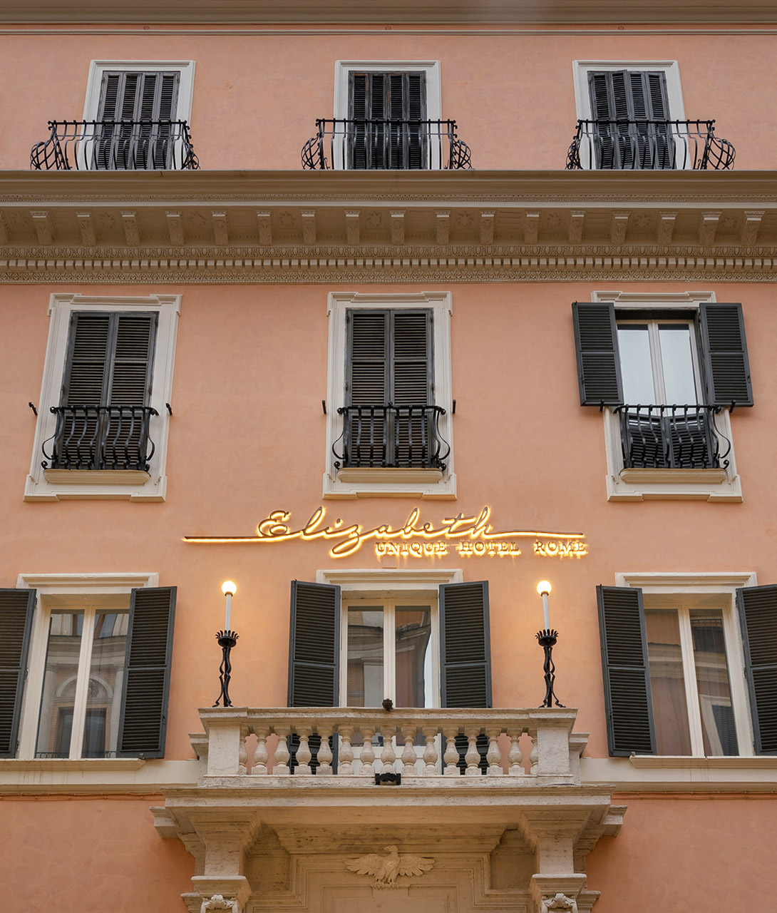 elizabeth-unique-hotel-exterior-facade-k-01-x2.jpg