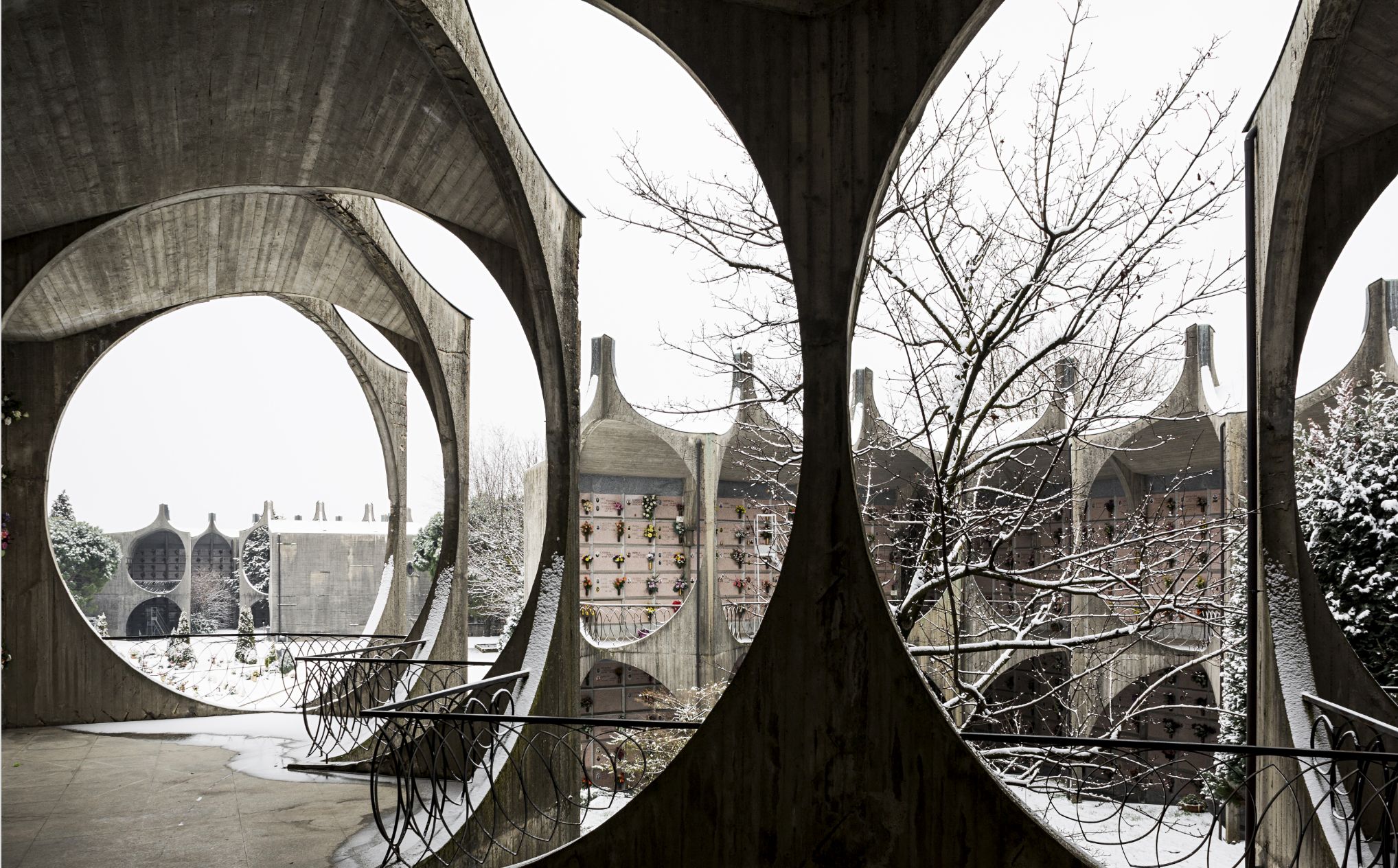 015.4 BF Forgotten Architecture