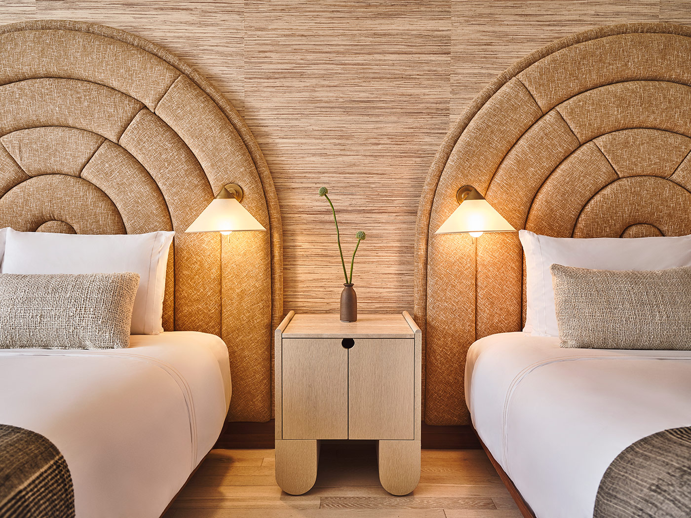 Santa Monica Proper Hotel Premier Double Queen R 01