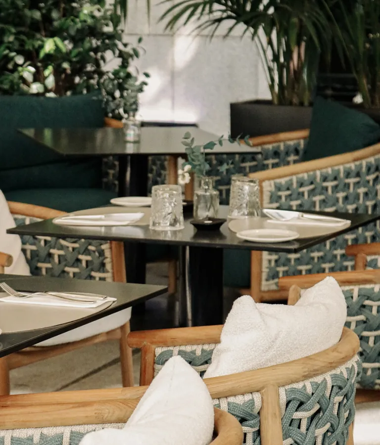 Hospes Puerto De Alcala Art Food Drink