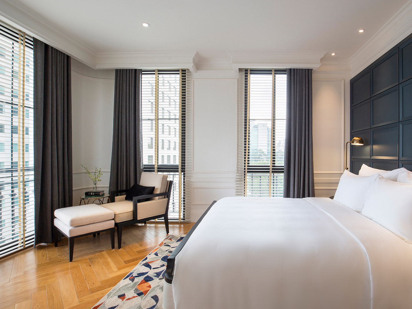 Bach Suites Bach Suite R 05