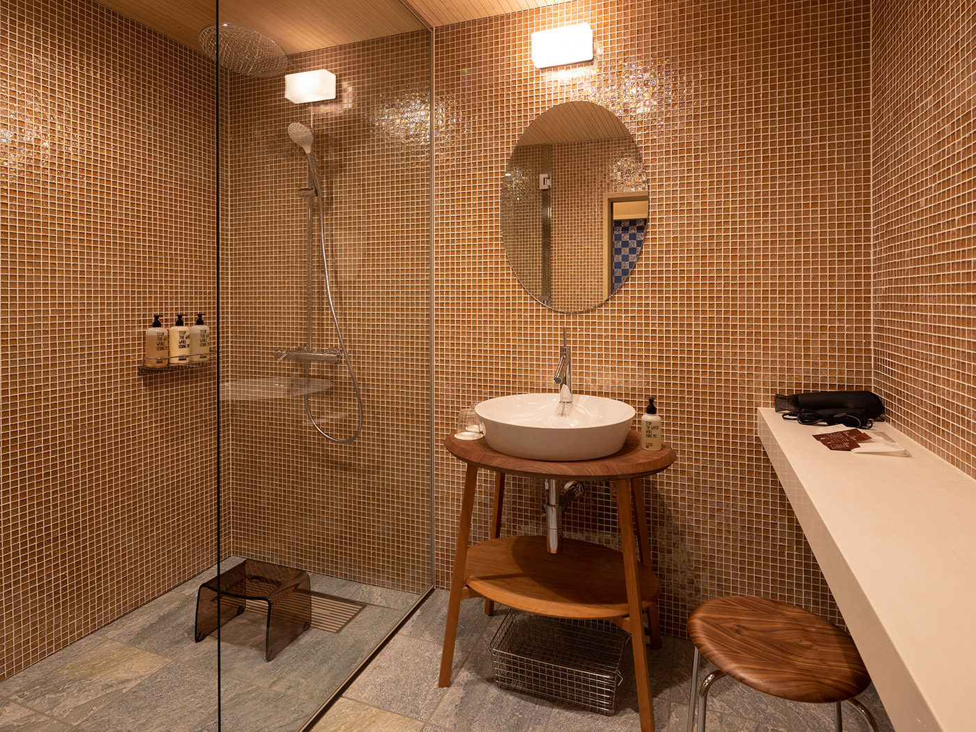 Hotel Koo Standard Twin Chaya 202 R 03