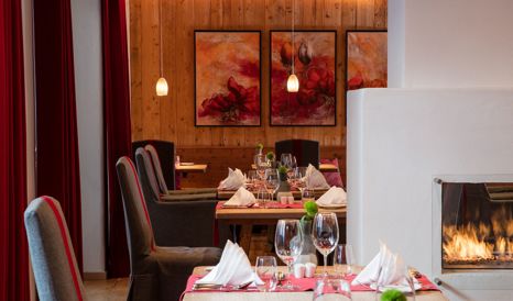 Hotel Kitzhof Dining Table in Kitzbuehel