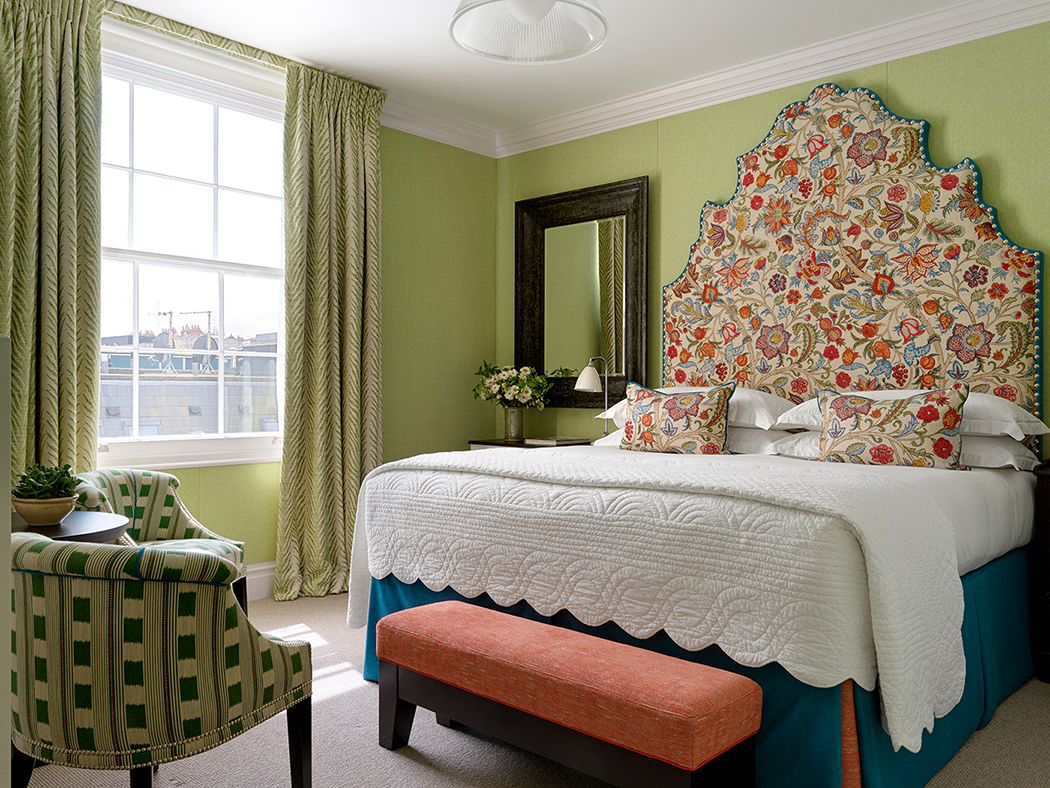 Dorset Square Deluxe King Room V2 R 03 (1)