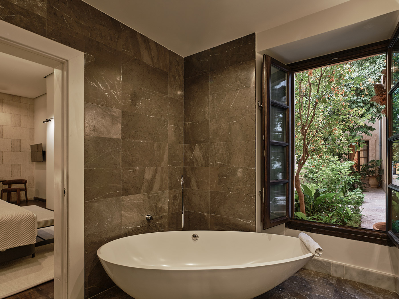 Hospes Palacio Bailio Junior Suite Hisotric Soul R V2 11