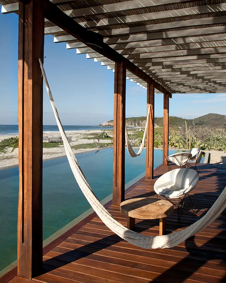 Image Portrait Left Escondido (1)