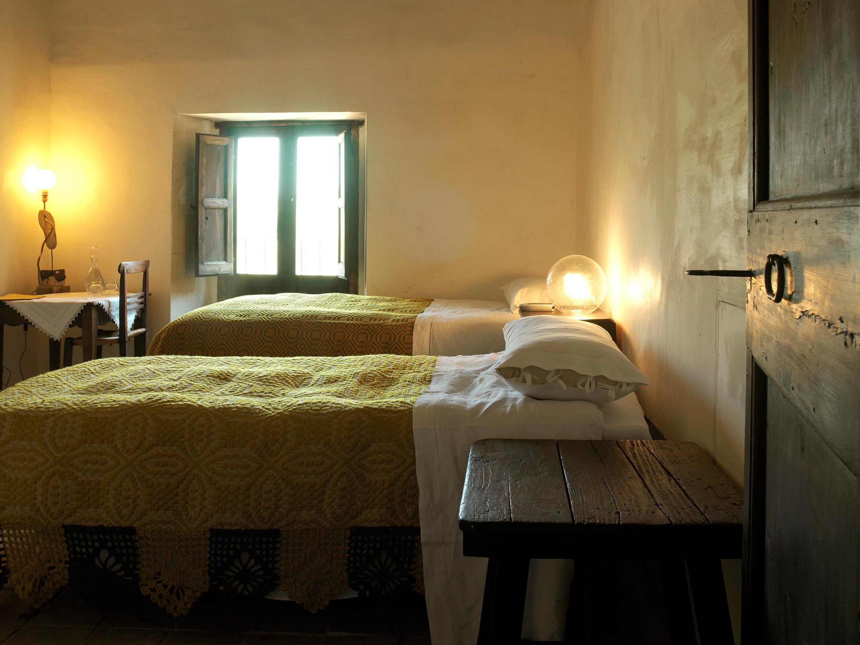Sextantio Albergo Diffuso Beds in Santa Stefano Di Sessanio