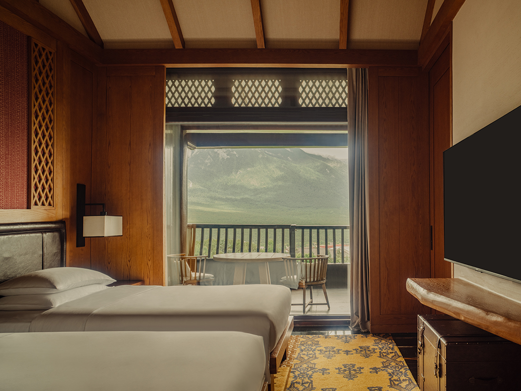 Jinmao Mountain Suite Twin R 01