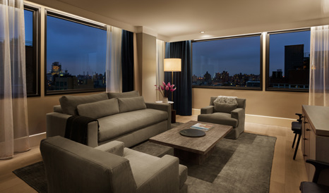 11-howard-living-room-interior-design-city-view-by-night-M-16-r.jpg