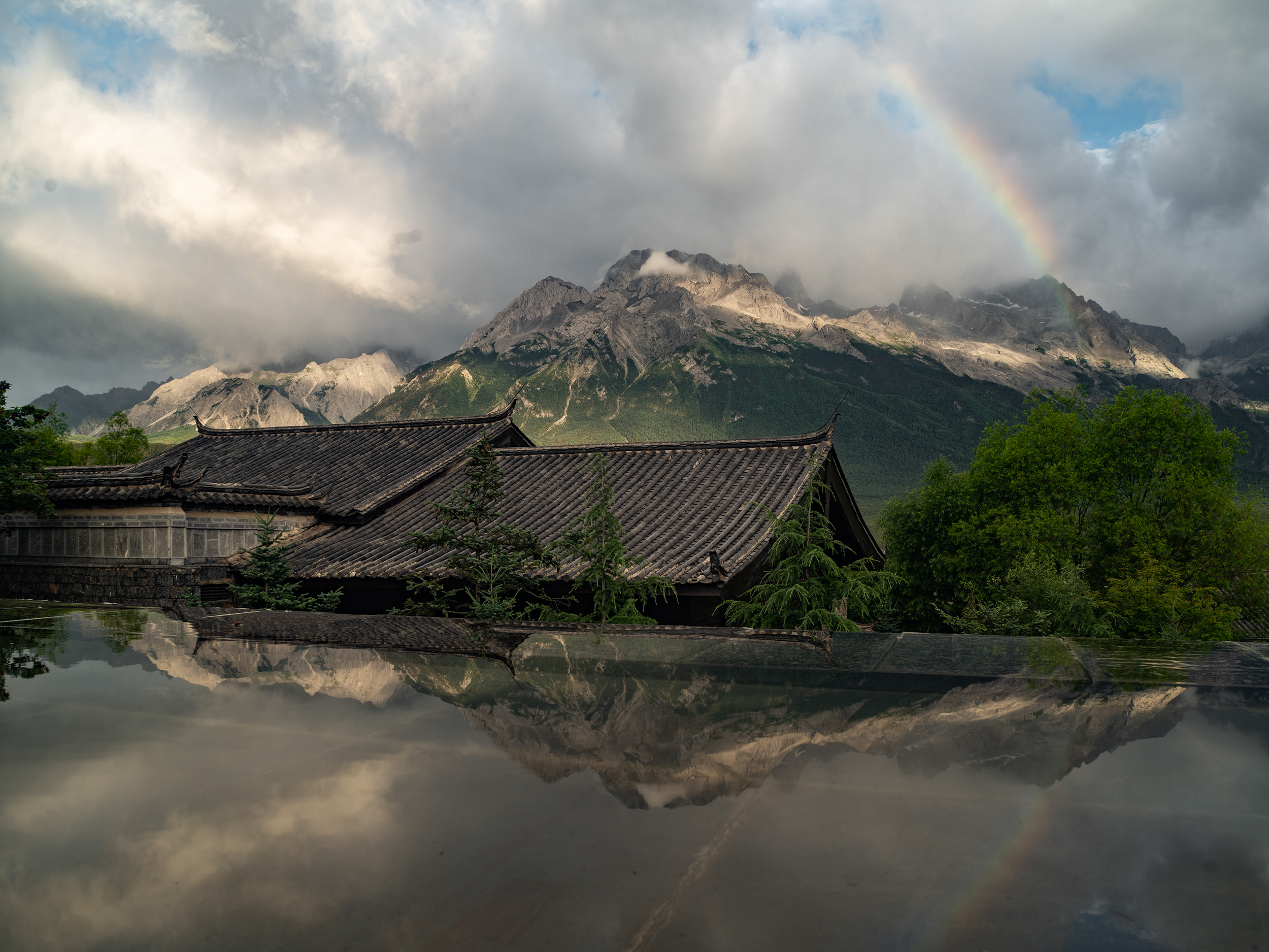 G 05 Jinmao Pureal Mountain Lijiang China