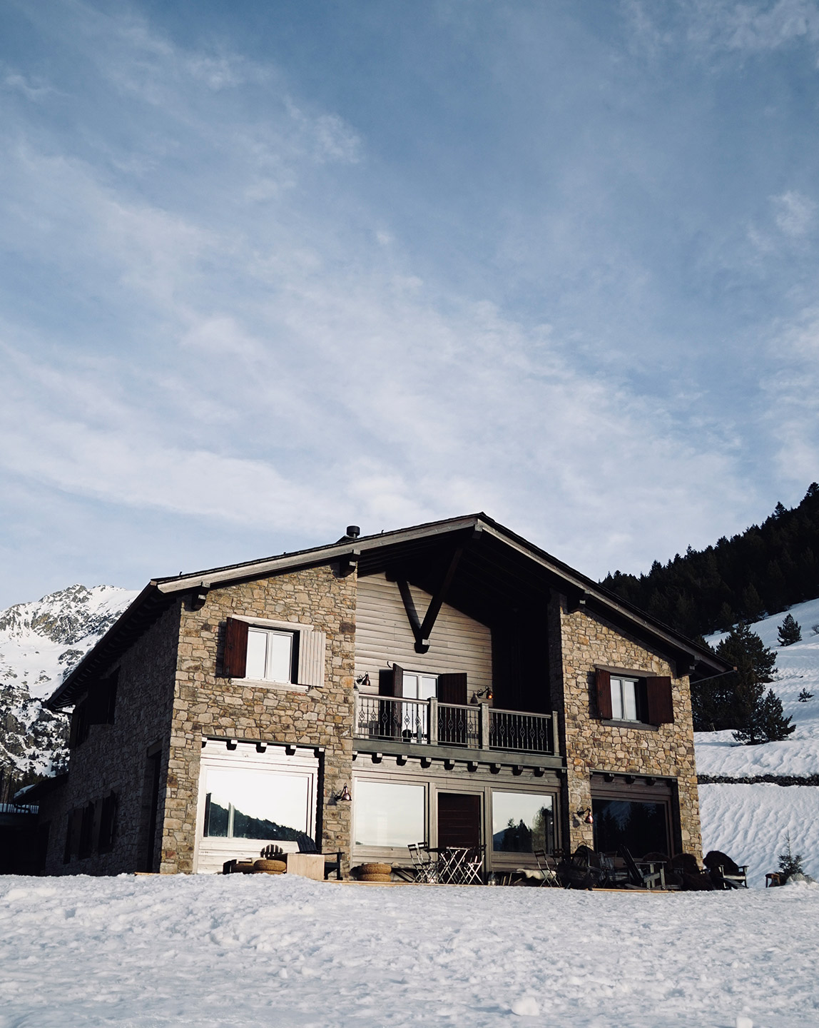 T Generic 04 Winter L Ovella Negra Mountain Lodge Incles Valley Andorra