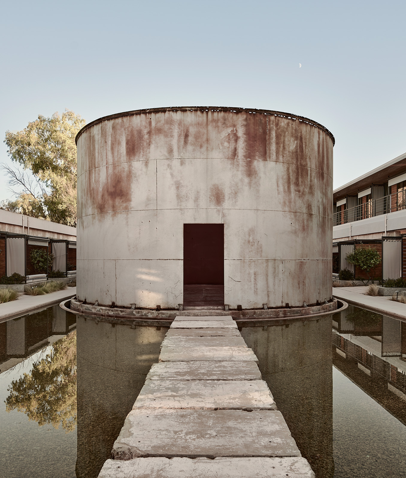 Dexamenes Seaside Hotel Theme Box 02 History 4