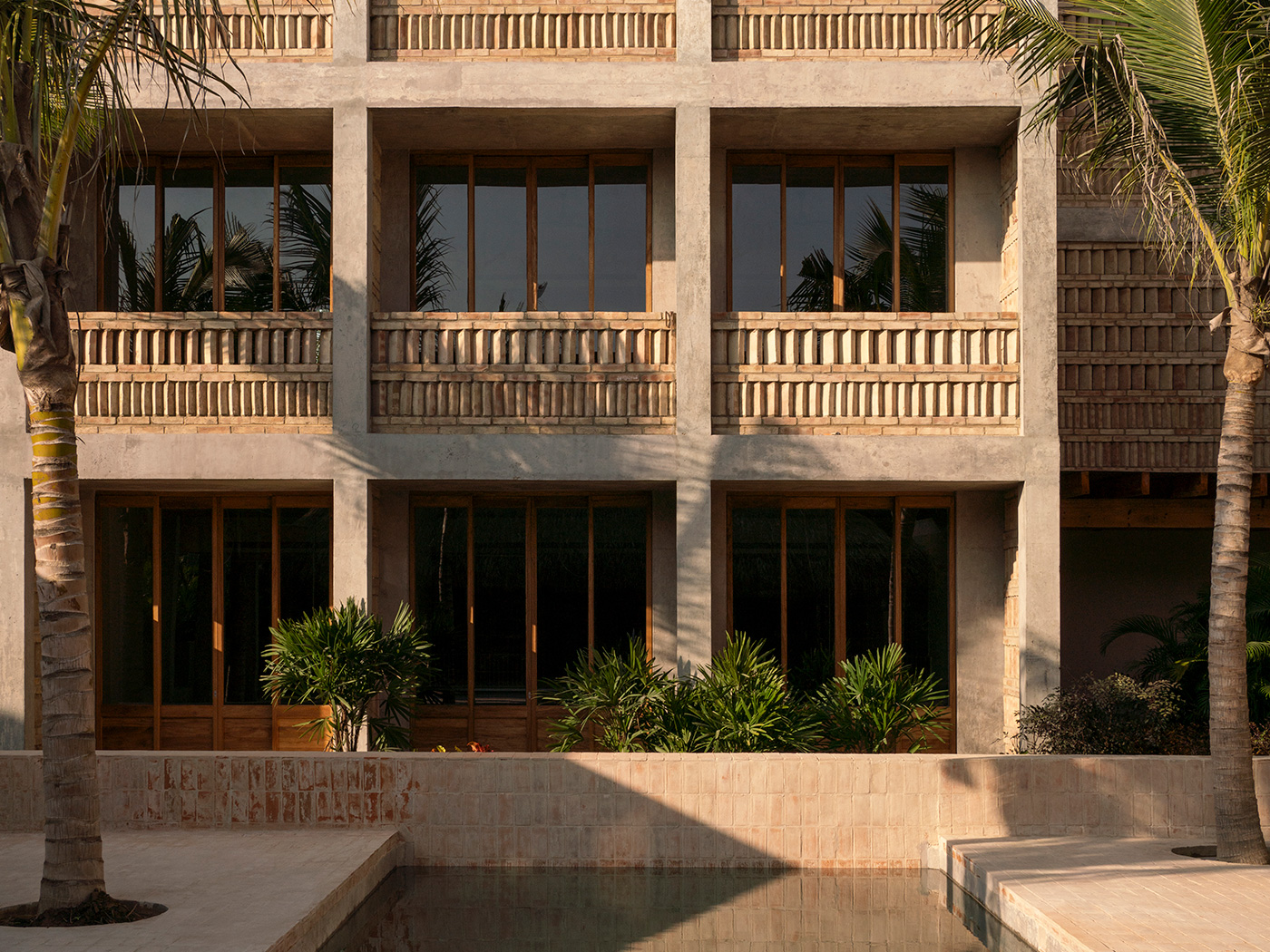 Hotel Humano Pool Garden Room R 02