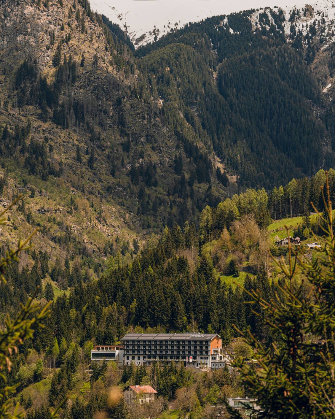 DH26 Article Retreats 09