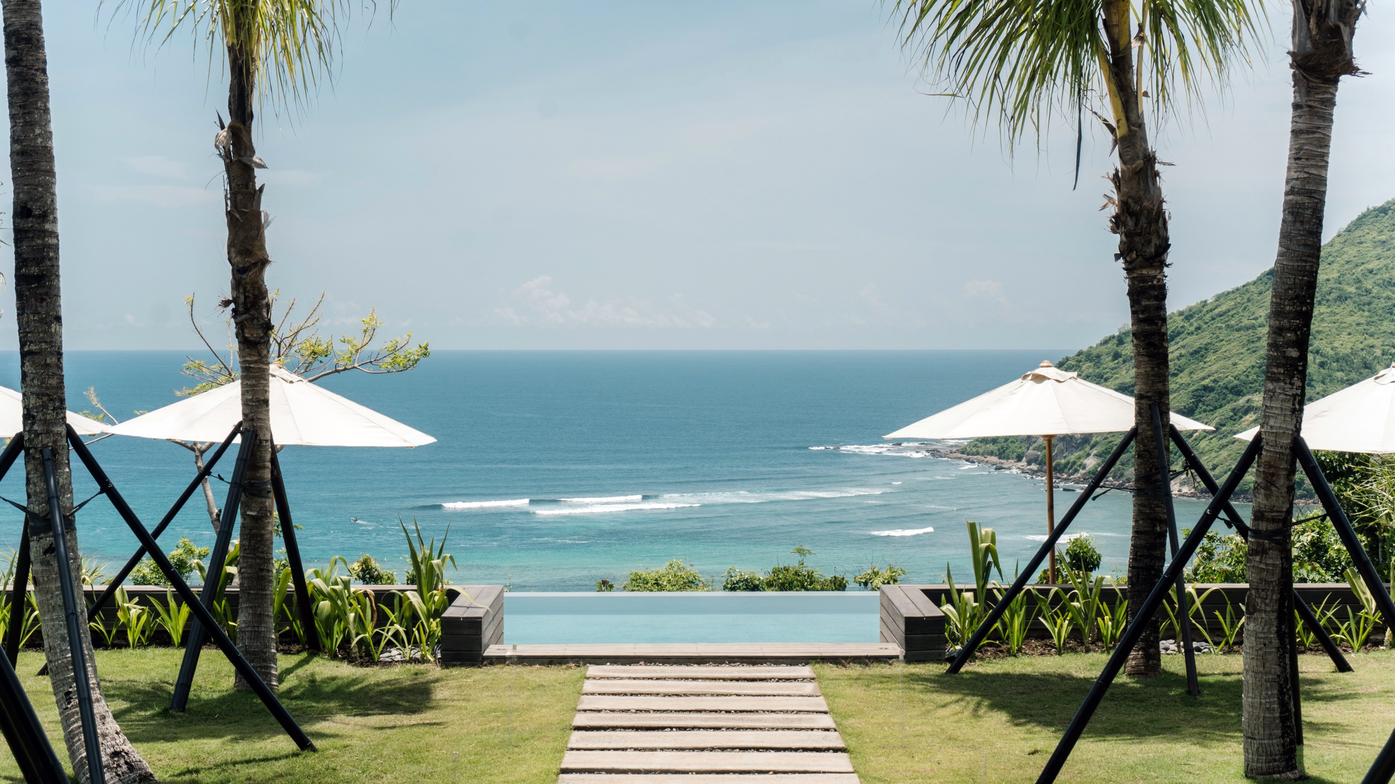 11 SP DH Lombok Somwhere