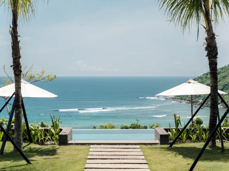 11 SP DH Lombok Somwhere