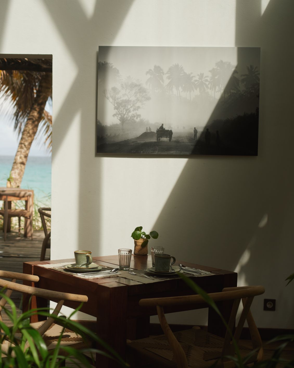 12 Voaara Originals Phillipe And Vi Kjellgren Restaurant Interior Dining Table