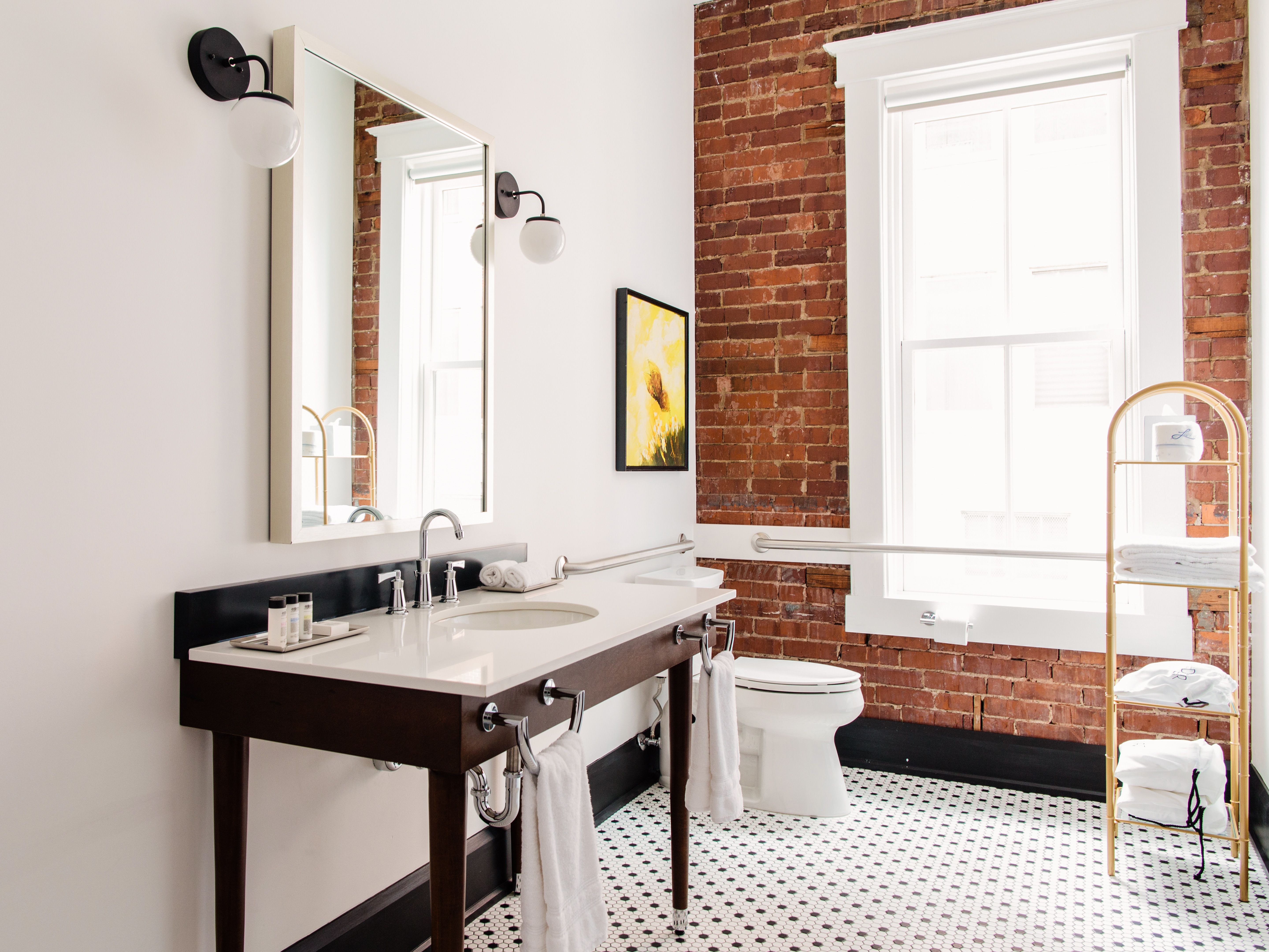 The Dwell White Bathroom in Chattanooga