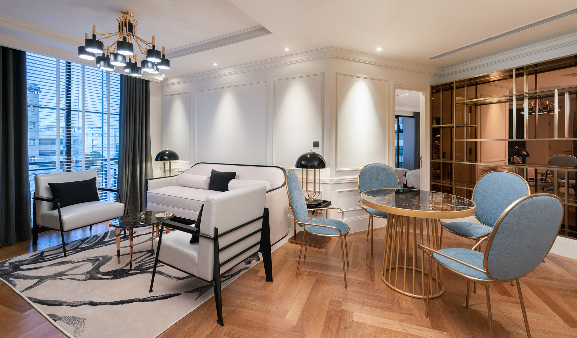 G 02 Bach Suites Saigon