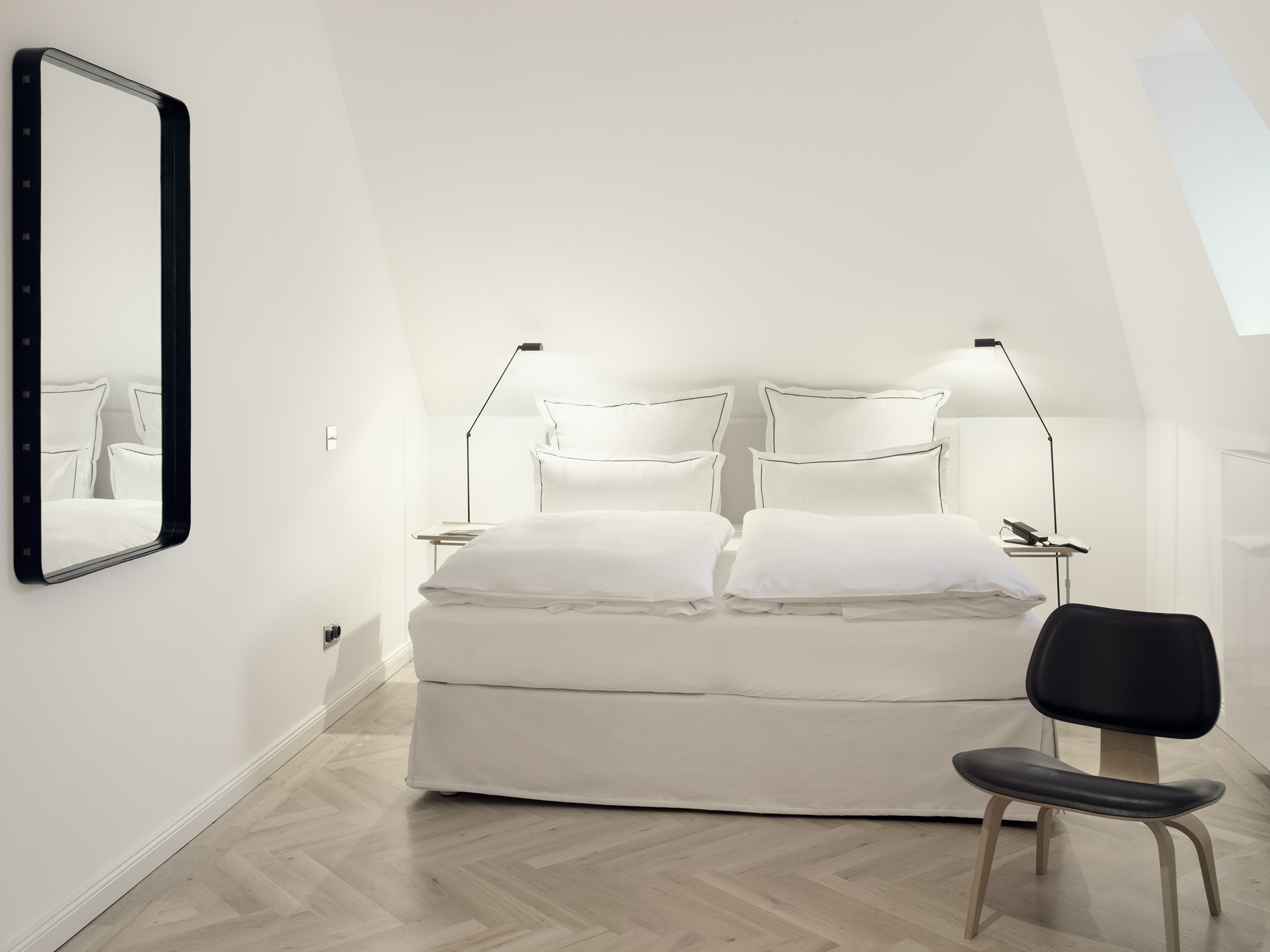 Qvest Hotel Double Room M R 3