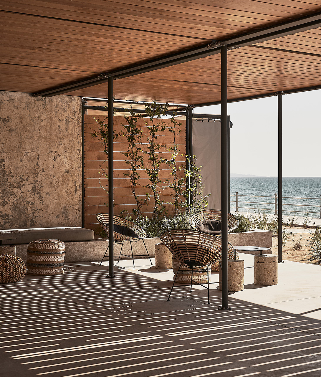 Dexamenes Seaside Hotel Bar Terrace in Amaliada