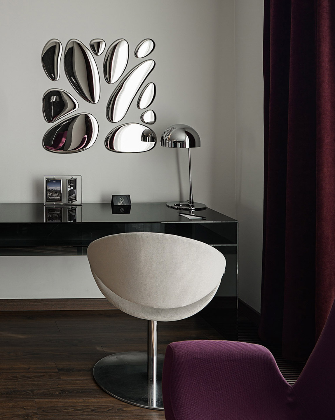 11 Mirrors by FACE the Service