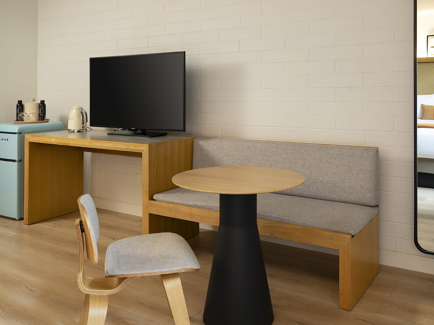 Dr Wilkinsons 2 Queens Accessible V2 R 02