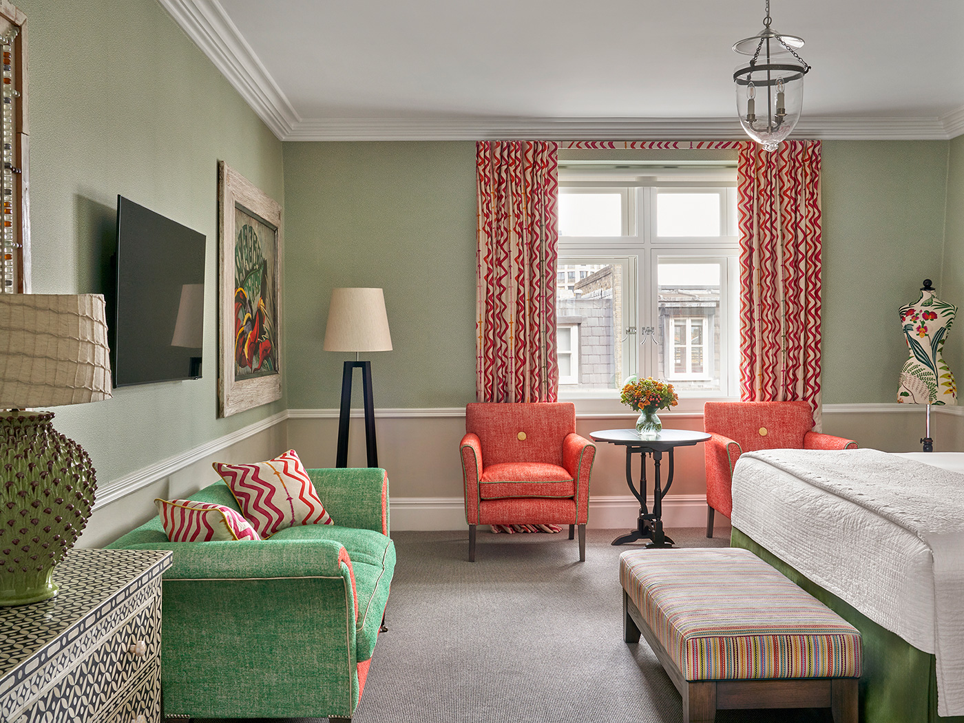 Covent Garden Deluxe Room R 03