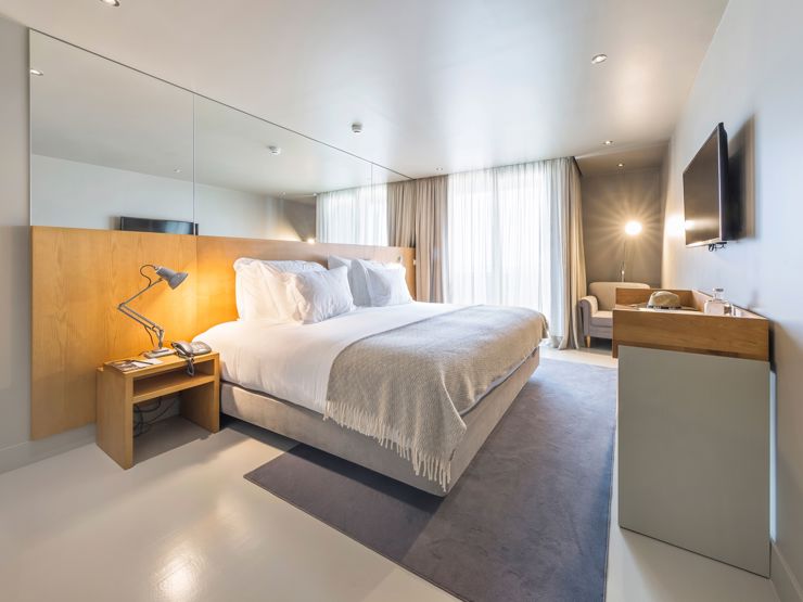 Rooms Suites At Villa C Boutique Hotel Design Hotels - Queen Bed 5×8 Rug Rooms Suites At Villa C Boutique Hotel Design Hotels - Queen Bed 5×8 Rug
