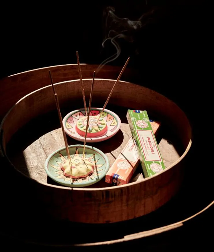 21 Female Wellness Bikini Island Mountain Hotel Port De Soller Incense Sticks